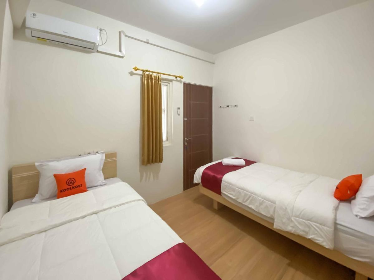 Hotel Koolkost Syariah Near Stasiun Pasar Turi Surabaya Exterior foto